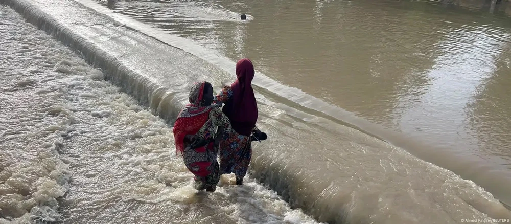 Lũ lụt ở Maiduguri, Nigeria ngày 15/9. (Ảnh: DW)