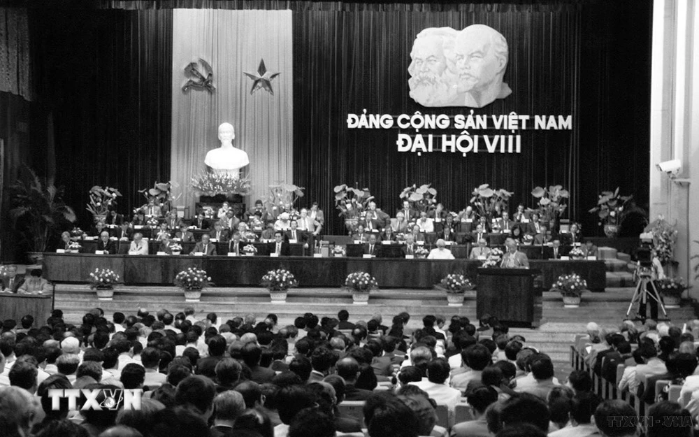 Đại hội đại biểu toàn quốc Đảng Cộng sản Việt Nam lần thứ VIII diễn ra từ ngày 28/6-1/7/1996, tại Hà Nội. ( Nguồn: TTXVN)