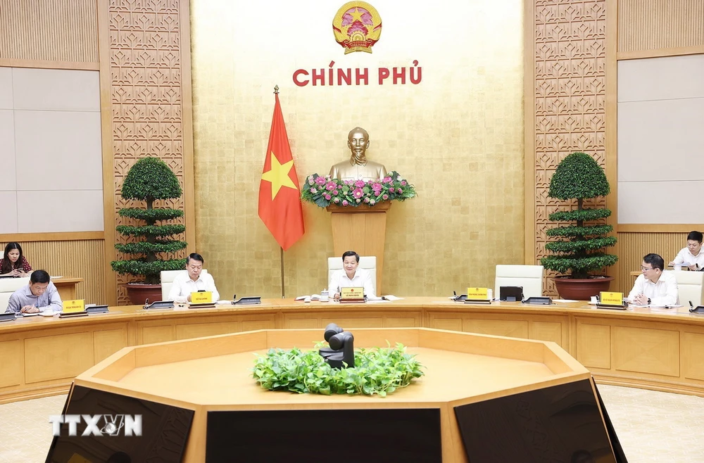 Phó Thủ tướng Lê Minh Khái chủ trì cuộc họp Ban Chỉ đạo điều hành giá. (Ảnh: Dương Giang/TTXVN)