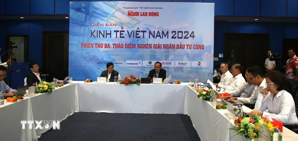 Quang cảnh Diễn đàn Kinh tế Việt Nam 2024 phiên thứ 3. (Ảnh: Hứa Chung/TTXVN)