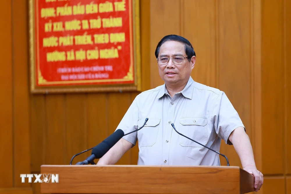 Thủ tướng Phạm Minh Chính phát biểu tại buổi làm việc với lãnh đạo thành phố Đà Nẵng. (Ảnh: Dương Giang/TTXVN)