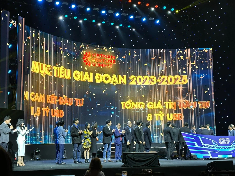 Diễn đàn Quỹ đầu tư Khởi nghiệp sáng tạo Việt Nam 2022 với chủ đề “Dịch chuyển dòng vốn toàn cầu,” ngày 19/12. (Ảnh: Vietnam+)