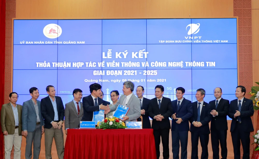 Quảng Nam tiếp tục chọn VNPT làm đối tác phát triển viễn thông-công nghệ thông tin giai đoạn 2021-2025. (Ảnh: Vietnam+)