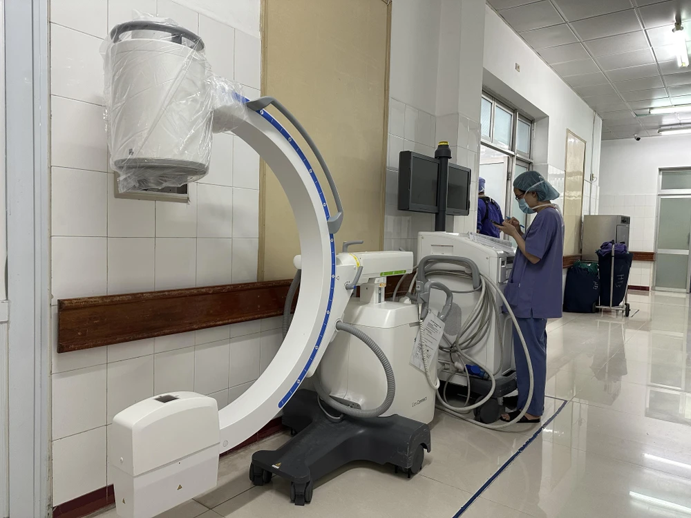 Trang thiết bị y tế hiện đại tại Bệnh viện Hữu nghị Việt Đức. (Ảnh: Thùy Giang/Vietnam+)