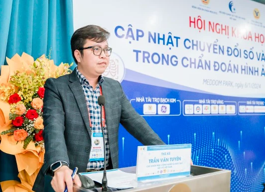 Ông Trần Văn Tuyên - Cục Khoa học Công nghệ và Đào tạo (Bộ Y tế) phát biểu tại Hội nghị. (Ảnh:PV/Vietnam+)