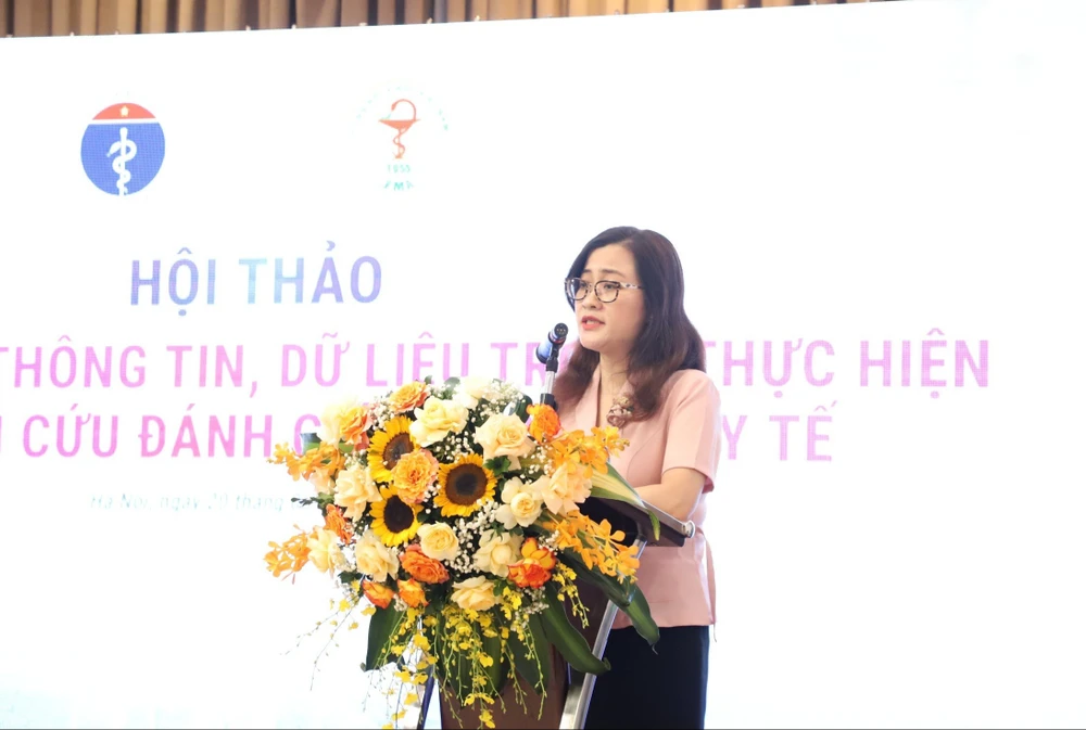 Bà Trần Thị Trang - Vụ trưởng Vụ Bảo hiểm Y tế (Bộ Y tế) phát biểu tại hội thảo. (Ảnh: PV/Vietnam+)