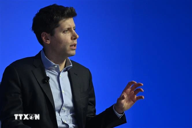 Cựu Giám đốc Điều hành của OpenAI Sam Altman. (Ảnh: AFP/TTXVN) 