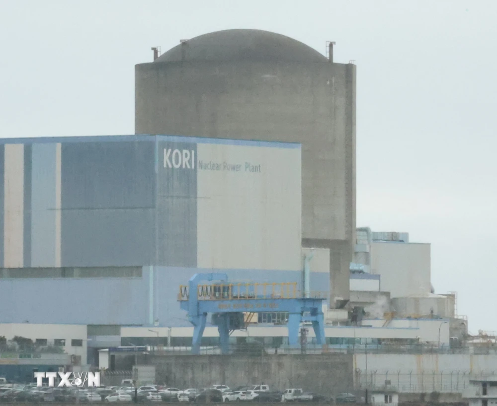 Nhà máy điện nguyên tử Kori số 1 tại thành phố Busan, Hàn Quốc. (Ảnh: Yonhap/TTXVN)