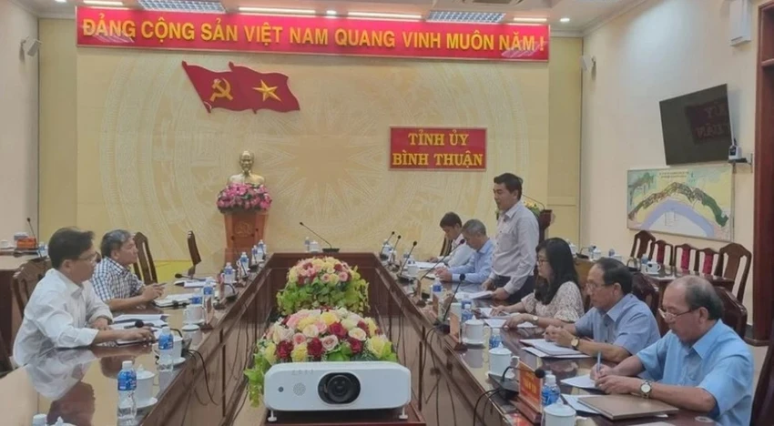 Ủy ban Kiểm tra Trung ương làm việc với Thường trực Tỉnh ủy và Ủy ban Kiểm tra Bình Thuận trong đó có vụ Công ty AIC vào tháng 3/2023. (Ảnh: Ủy ban Kiểm tra)