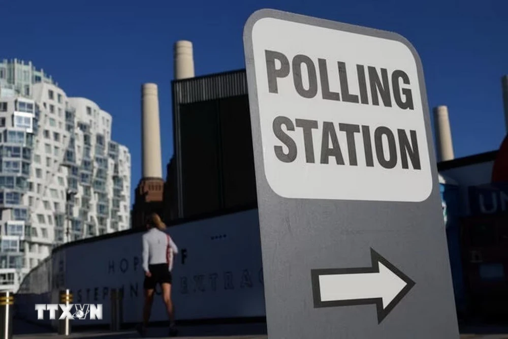 Điểm bỏ phiếu bầu Hạ viện Anh tại London. (Ảnh: Reuters/TTXVN)
