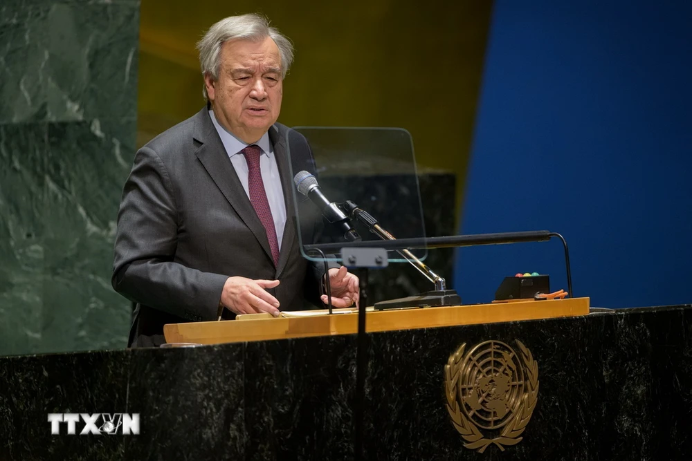 Tổng thư ký Liên hợp quốc Antonio Guterres phát biểu tại trụ sở Liên hợp quốc ở New York, Mỹ. (Ảnh: THX/TTXVN)