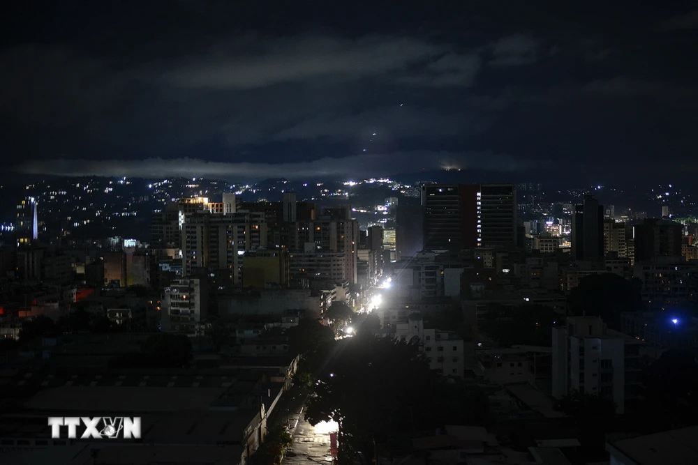 Cảnh mất điện tại Caracas, Venezuela, ngày 22/7/2019. (Ảnh: AFP/ TTXVN)