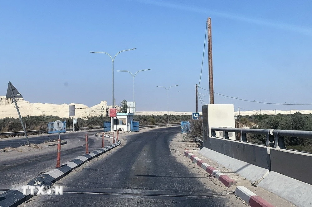 Cửa khẩu Allenby Bridge tại biên giới giữa Israel và Jordan. (Ảnh: Vũ Hội/TTXVN)