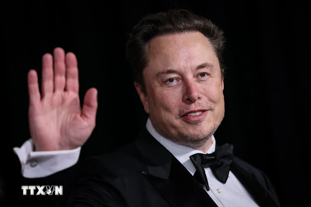 Tỷ phú Elon Musk tới dự một sự kiện tại Los Angeles, California (Mỹ). (Ảnh: AFP/TTXVN)