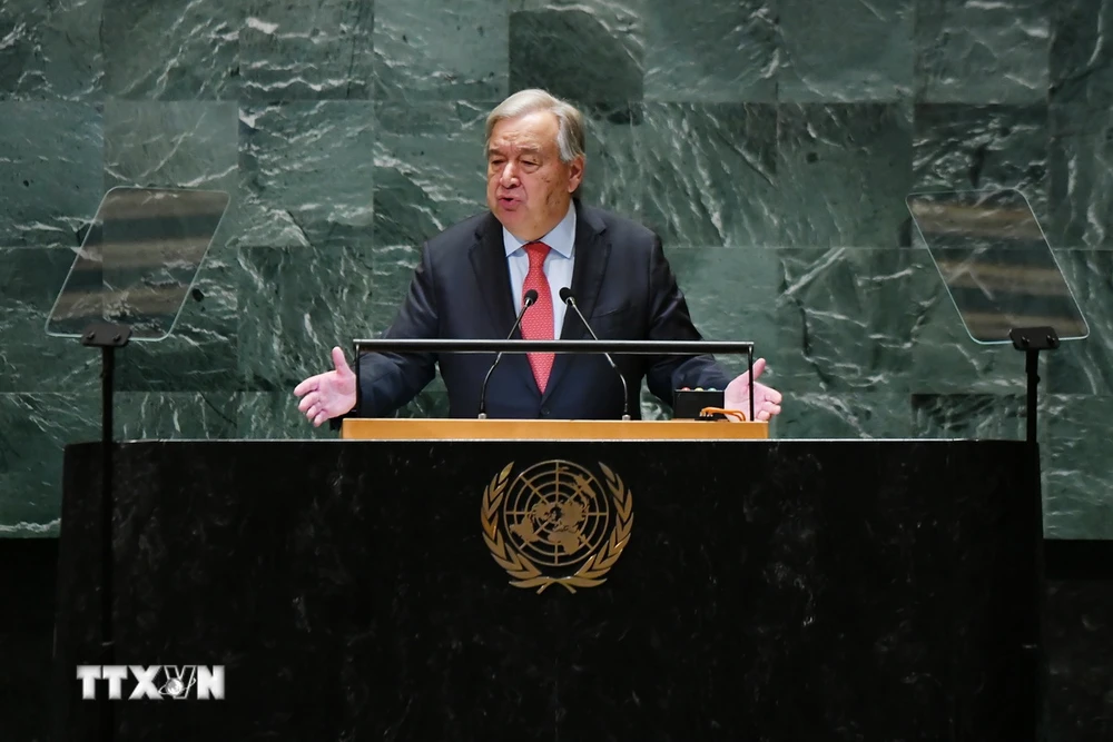 Tổng Thư ký Liên hợp quốc Antonio Guterres phát biểu tại Khóa họp 79 Đại hội đồng Liên hợp quốc ở New York, Mỹ. (Ảnh: THX/TTXVN)