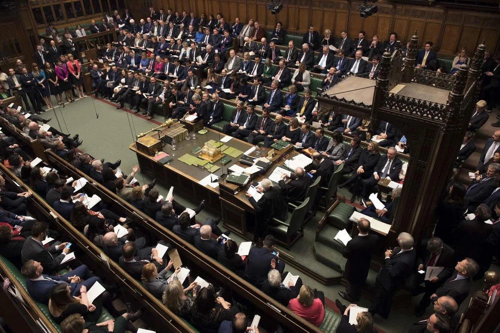Toàn cảnh cuộc họp Hạ viện Anh tại thủ đô London ngày 27/3 vừa qua. (Ảnh: THX/TTXVN)