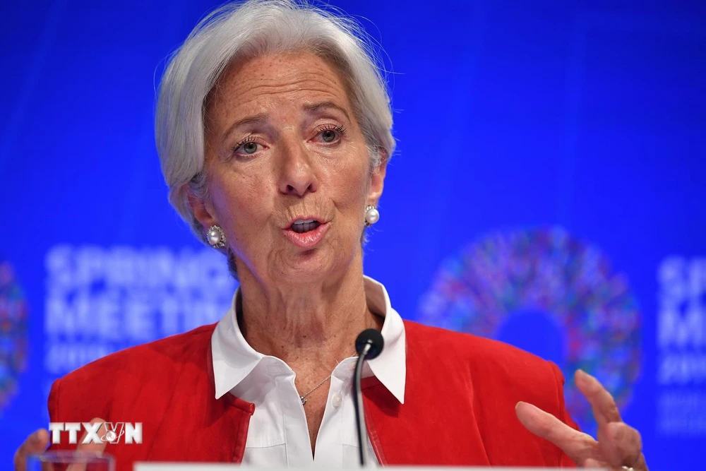 Tổng Giám đốc Quỹ Tiền tệ quốc tế (IMF) Christine Lagarde tại cuộc họp báo trong khuôn khổ Hội nghị mùa Xuân của IMF và WB tại Washington của Mỹ ngày 11/4. (Ảnh: AFP/TTXVN)
