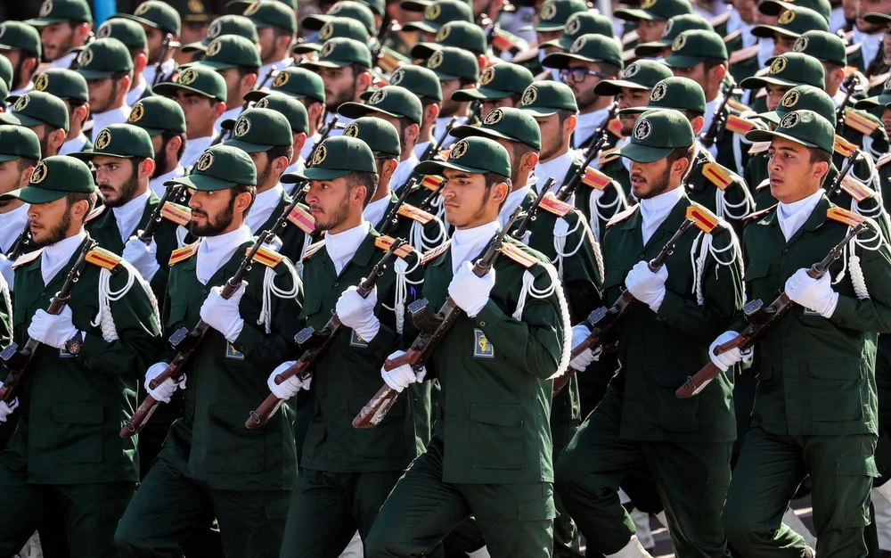  Lực lượng Vệ binh Cách mạng Hồi giáo Iran (IRGC) tại lễ duyệt binh ở Tehran ngày 22/9/2018. (Ảnh: AFP/TTXVN)