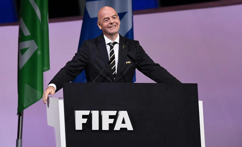 Ông Gianni Infantino sau khi tái đắc cử nhiệm kỳ 2 chức Chủ tịch FIFA. (Ảnh: AFP/TTXVN)