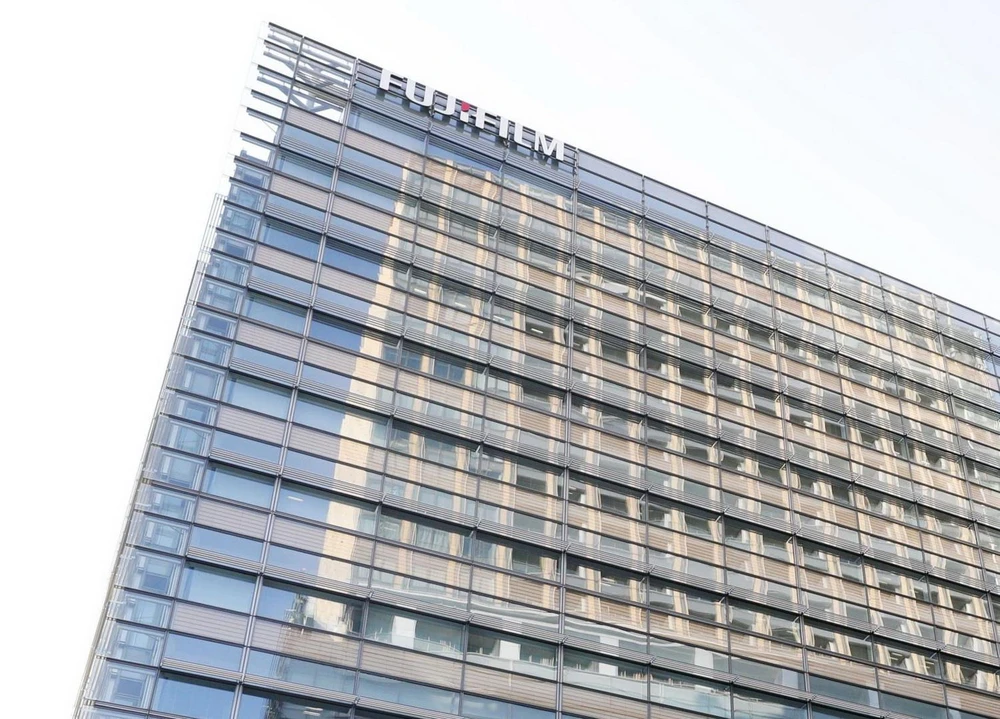 Trụ sở chính của Fujifilm Corp tại trung tâm Tokyo. (Nguồn: japantimes)