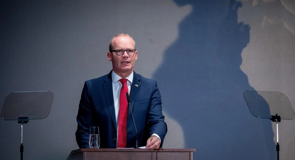 Ngoại trưởng Ireland Simon Coveney phát biểu tại một sự kiện ở Berlin, Đức. (Ảnh: AFP/TTXVN)
