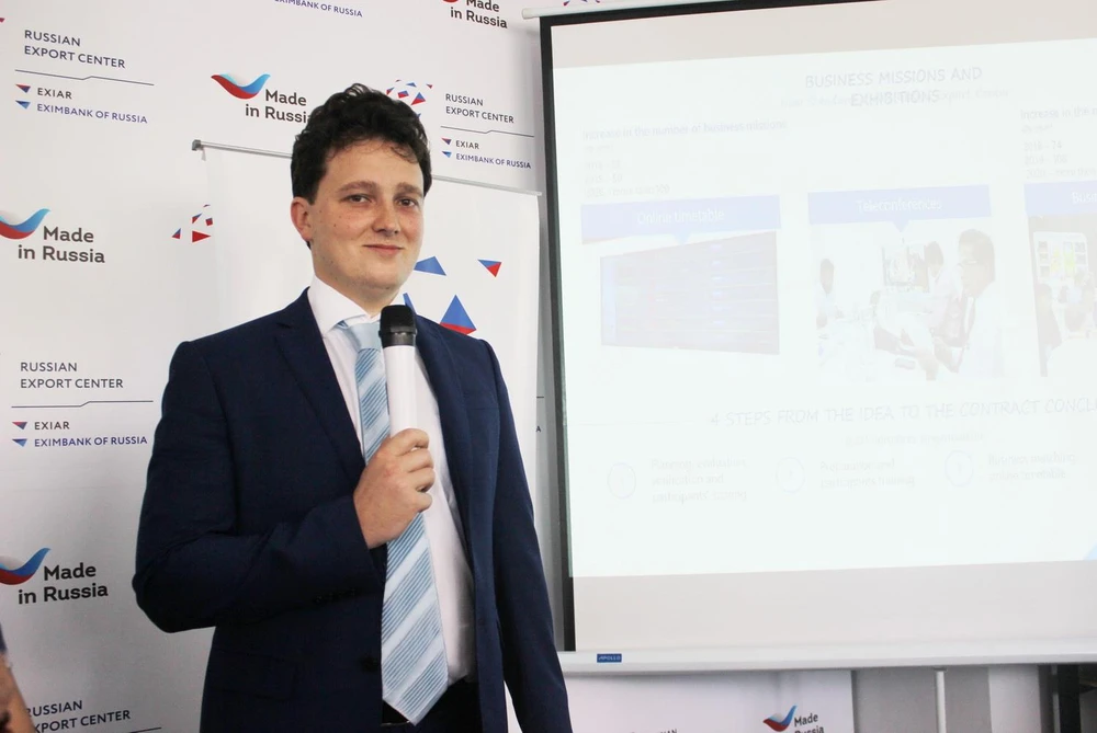 Ông Andrey Naryshkin, Giám đốc phát triển quốc tế Trung tâm xuất khẩu Nga phát biểu tại chương trình. (Ảnh: Xuân Anh/TTXVN)