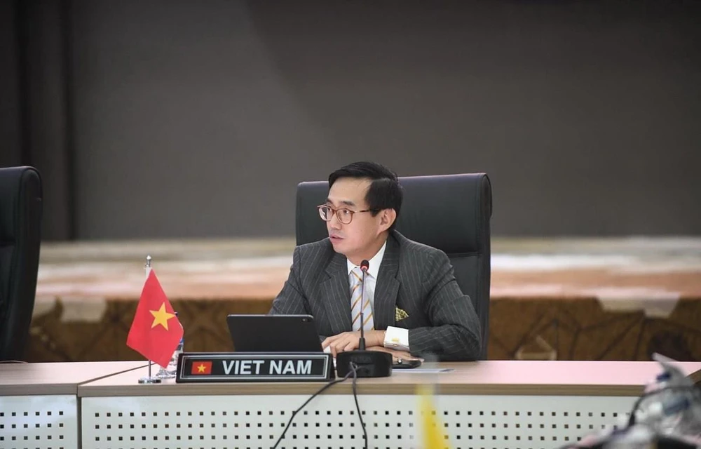 Đại sứ, Trưởng Phái đoàn Thường trực Việt Nam tại ASEAN Trần Đức Bình. (Ảnh: Hữu Chiến/Vietnam+)