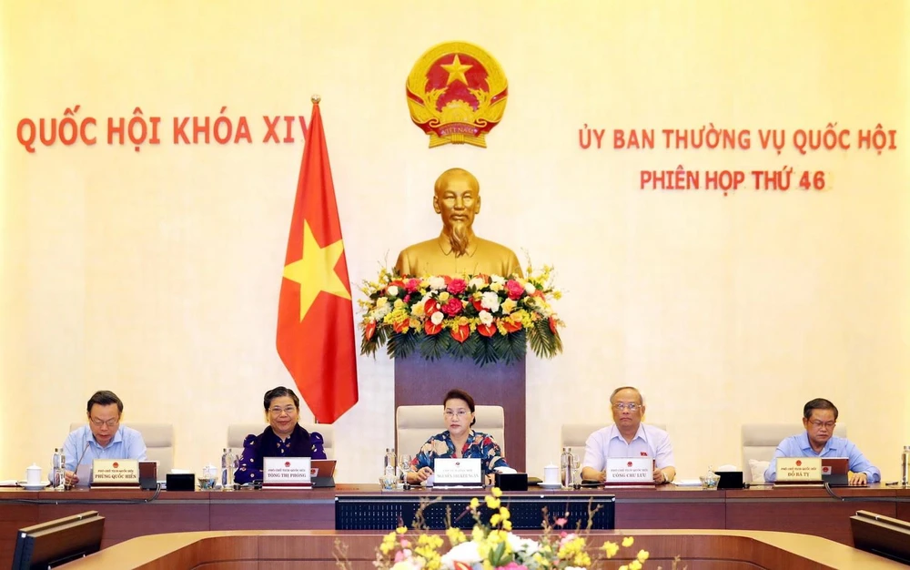 Chủ tịch Quốc hội Nguyễn Thị Kim Ngân và các Phó Chủ tịch Quốc hội điều hành một buổi họp ở Phiên họp thứ 46. (Ảnh: Trọng Đức/TTXVN)