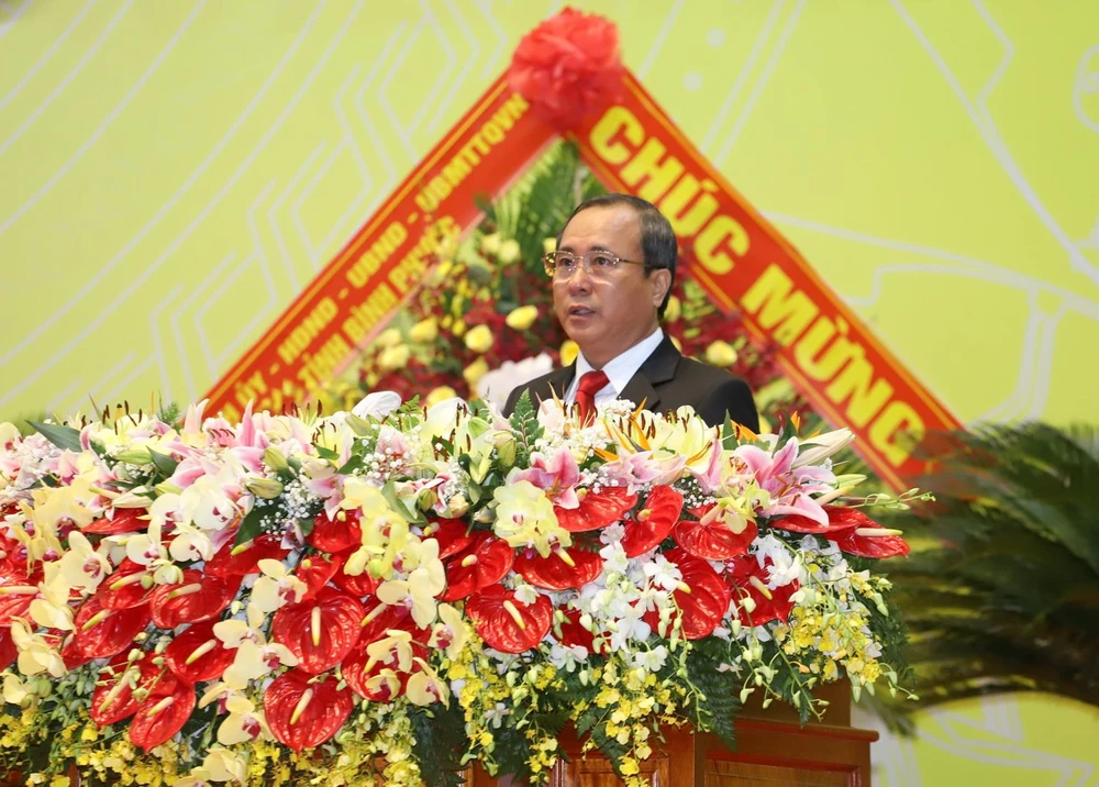 Ông Trần Văn Nam tái đắc cử Bí thư Tỉnh ủy Bình Dương khóa XI. (Ảnh: Dương Chí Tưởng/TTXVN)