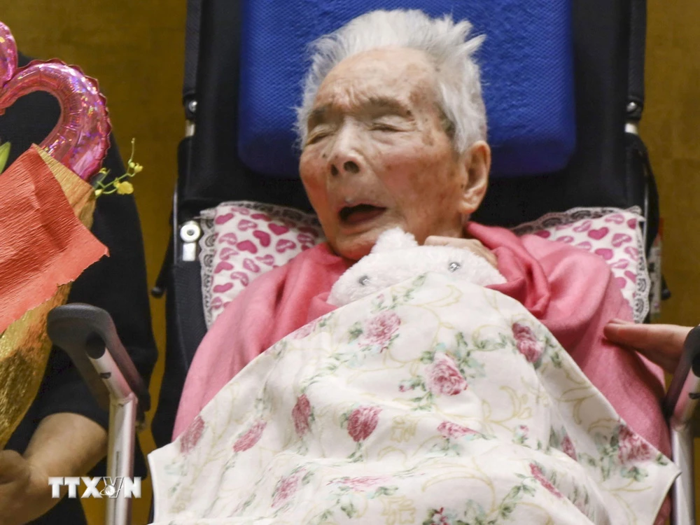 Cụ bà Fusa Tatsumi tại viện dưỡng lão ở Osaka, ngày 30/6/2022. (Ảnh: Kyodo/TTXVN)