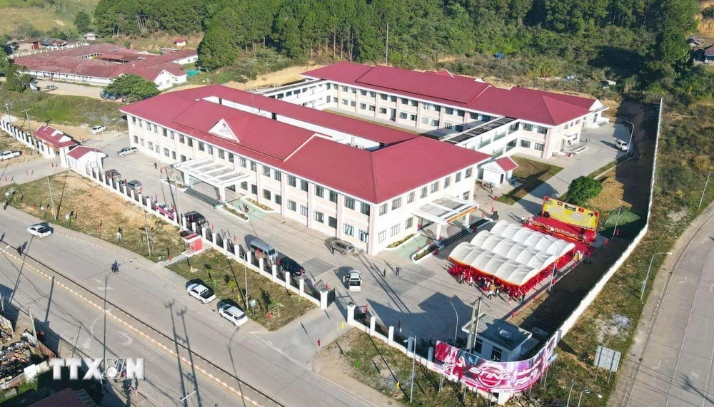 Bệnh viện Xaysomboun, Bắc Lào. (Ảnh: TTXVN phát)