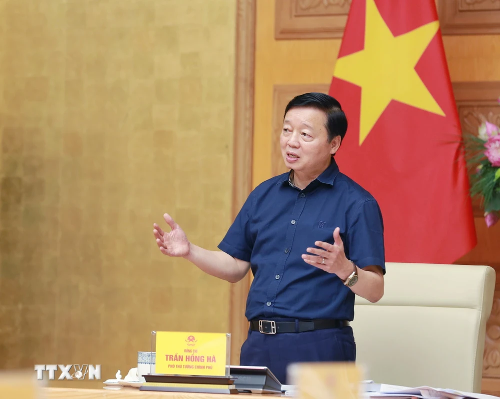Phó Thủ tướng Trần Hồng Hà phát biểu kết luận hội nghị. (Ảnh: TTXVN phát)
