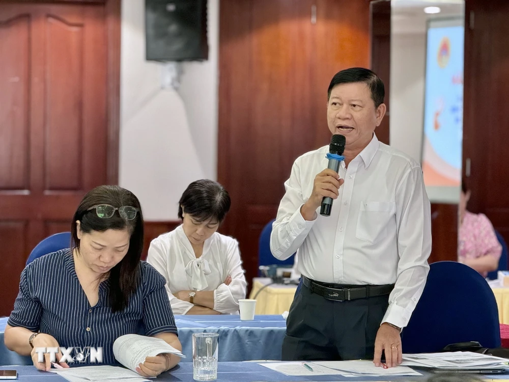 Ông Nguyễn Tăng Minh, Phó Giám đốc Sở Lao động, Thương binh và Xã hội Thành phố Hồ Chí Minh phát biểu tại hội thảo. (Ảnh: Thanh Vũ/TTXVN)