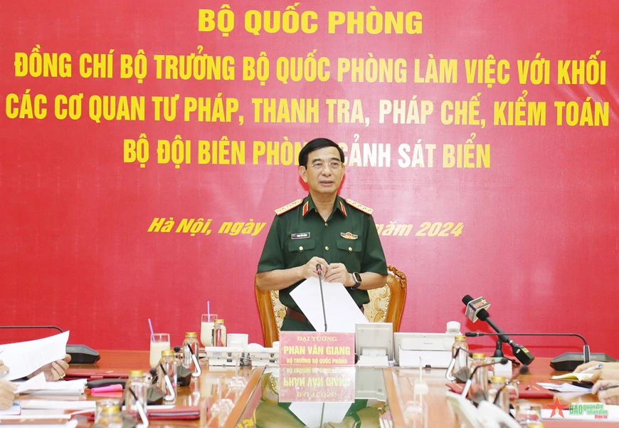 Đại tướng Phan Văn Giang chủ trì buổi làm việc. (Nguồn: báo Quân đội Nhân dân)