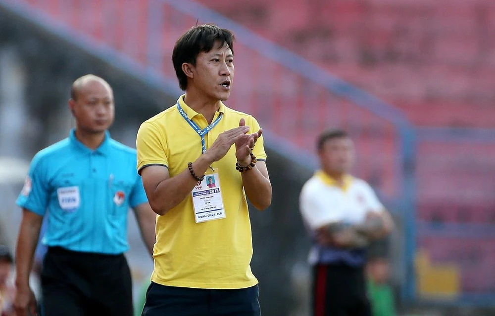 Huấn luyện viên Nguyễn Thành Công sẽ dẫn dắt Quảng Nam với mục tiêu trụ hạng thành công ở V-League 2020. (Ảnh: Báo Thanh Hóa) 