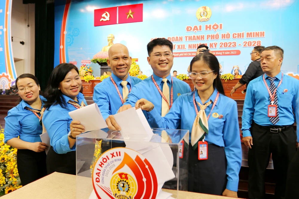 Đại hội XIII Công đoàn Việt Nam được tổ chức với phương châm "Đổi mới-Dân chủ-Đoàn kết-Phát triển". (Ảnh: Thanh Vũ/TTXVN)