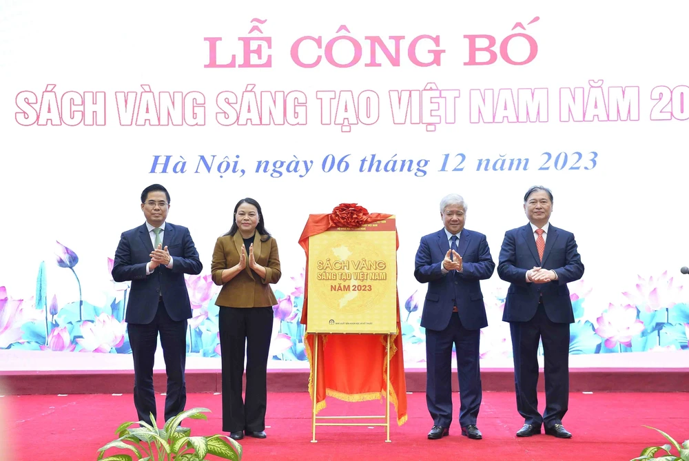 Lễ công bố Sách vàng Sáng tạo Việt Nam năm 2023. (Ảnh: Minh Đức/TTXVN)