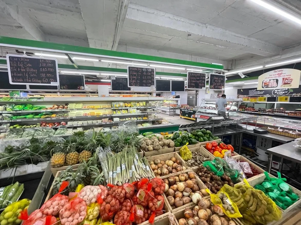 Hàng hóa, thực phẩm dồi dào tại các chợ, siêu thị. (Ảnh: Minh Hiếu/Vietnam+)