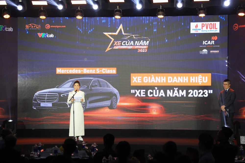 Mercedes Benz S-Class được vinh danh là "Xe của năm 2023." (Ảnh: PV/Vietnam+)