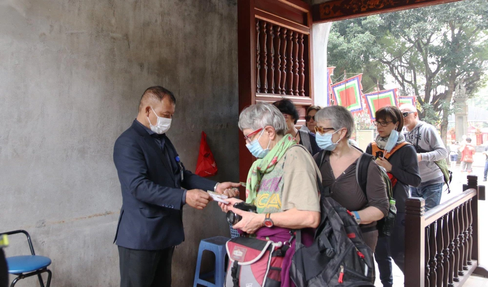 Sức khỏe, an toàn của cộng đồng, du khách vẫn luôn là ưu tiên hàng đầu. (Ảnh: CTV/Vietnam+)