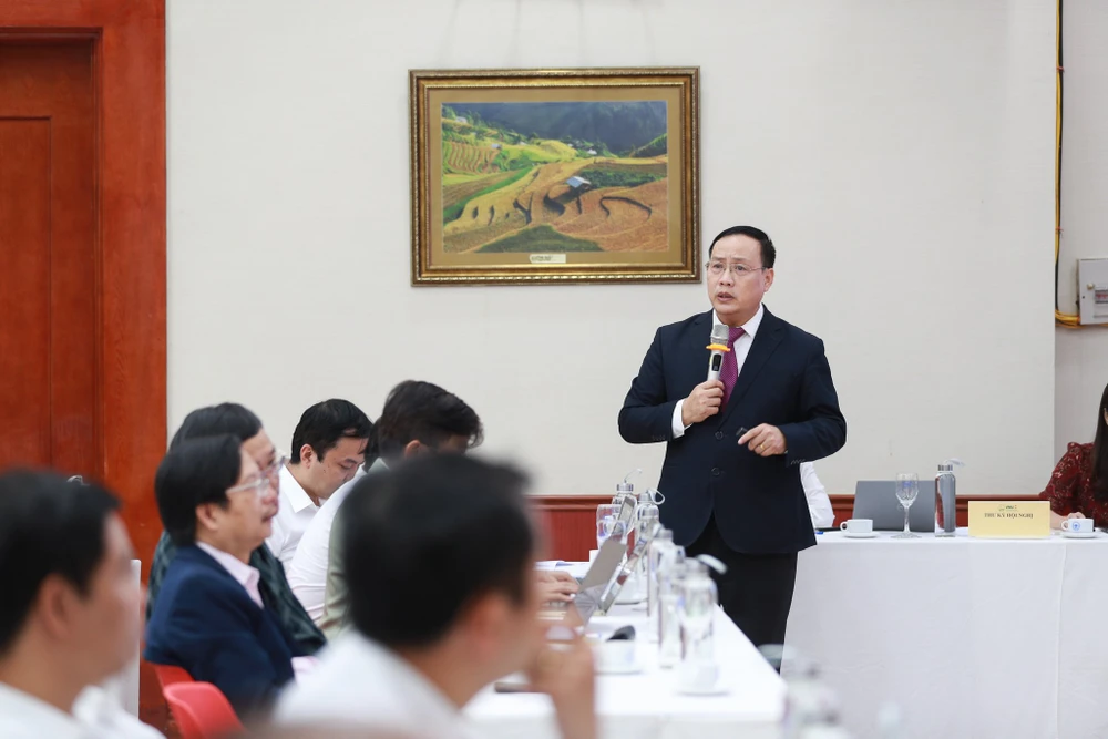 Giáo sư Nguyễn Đình Đức chia sẻ tại một sự kiện. (Ảnh: PV/Vietnam+)