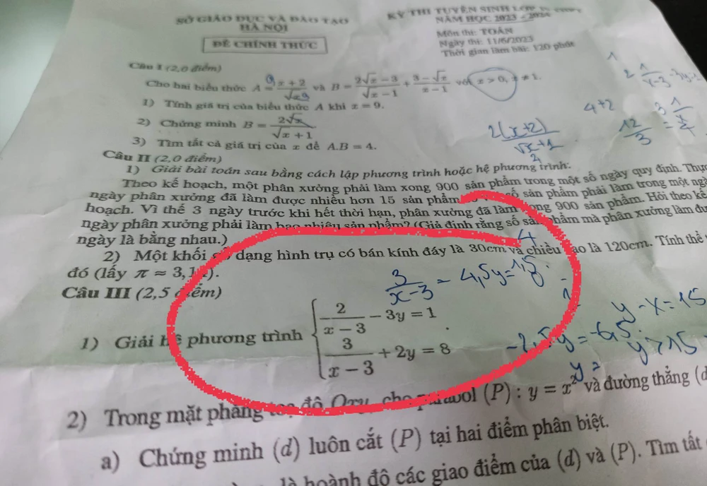 Lỗi in mực mờ khiến thí sinh hiểu nhầm trên đề thi môn Toán trong Kỳ thi Tuyển sinh vào lớp 10 trung học phổ thông năm 2023 của Hà Nội. (Ảnh: PHCC)