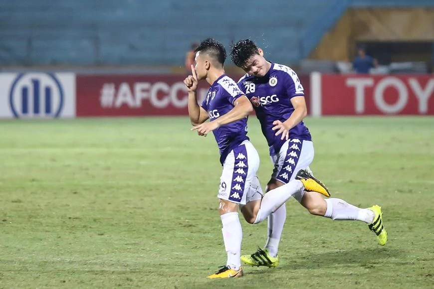 Quang Hải tỏa sáng rực rỡ trong trận đấu với Altyn Asyr tại AFC Cup (Ảnh: Nguyên An/Vietnam+)