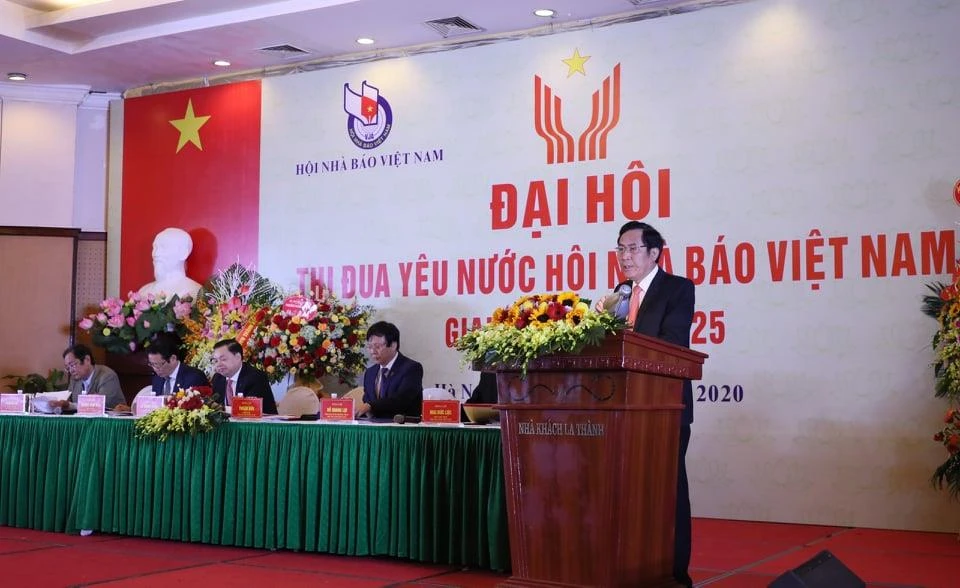 Chủ tịch Hội nhà báo Việt Nam Thuận Hữu phát biểu tại Đại hội. (Ảnh: CTV/Vietnam+)