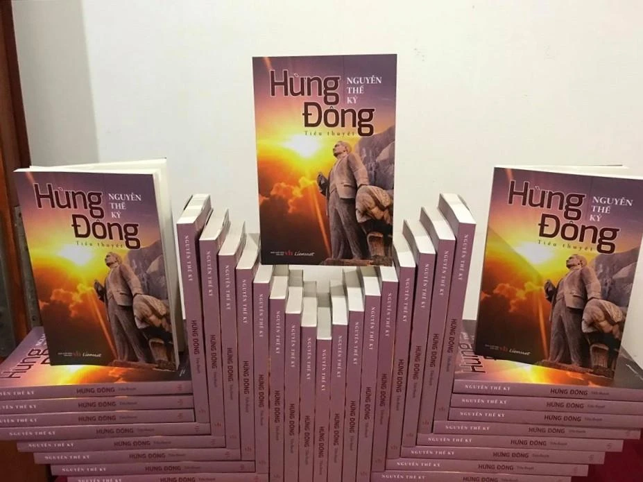 Tiểu thuyết lịch sử về nhà tri thức cách mạng Phan Đăng Lưu vừa được ra mắt tại Hà Nội. (Ảnh: VOV)