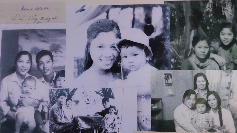 Những bức ảnh của bà Phạm Thị Hải Ấm đang lưu giữ tại Trung tâm Lưu trữ quốc gia III (Hà Nội). (Ảnh: Minh Thu/Vietnam+)