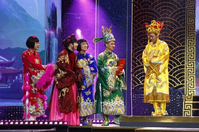 Dàn nghệ sỹ gạo cội sẽ vắng bóng trong "Táo Quân 2024," chỉ còn Nghệ sỹ Nhân dân Quốc Khánh vẫn đảm nhiệm vai Ngọc Hoàng. (Ảnh: VTV)