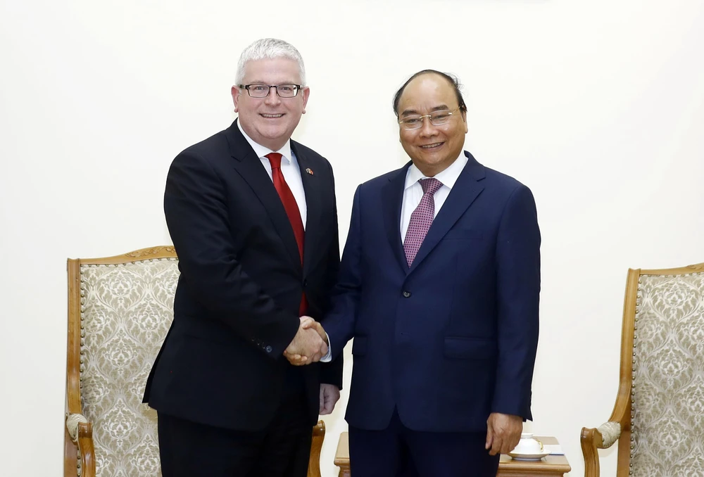 Thủ tướng Nguyễn Xuân Phúc tiếp Ngài Craig Chittick, Đại sứ Australia tại Việt Nam đến chào từ biệt, kết thúc nhiệm kỳ công tác. (Ảnh: Thống Nhất/TTXVN)