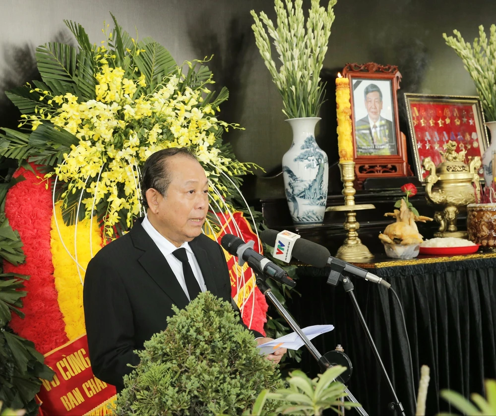 Phó Thủ tướng Thường trực Chính phủ Trương Hòa Bình, Trưởng ban Tổ chức Lễ Quốc tang phát biểu. (Ảnh: Doãn Tấn/TTXVN) 