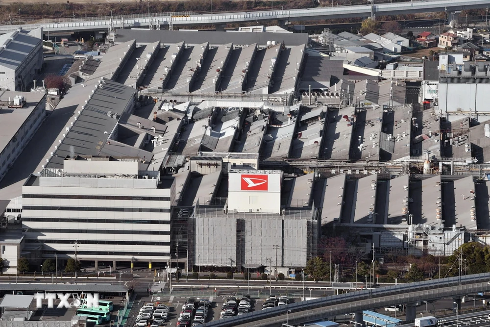 Nhà máy của hãng ôtô Daihatsu tại Ikeda, Osaka, Nhật Bản. (Ảnh: Kyodo/TTXVN)